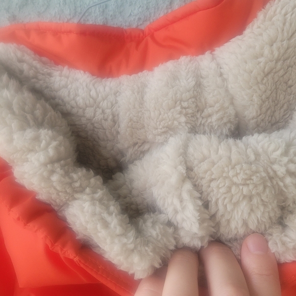 London Fog Orange Kids Puffer Jacket Excellent Condition - Picture 10 of 11